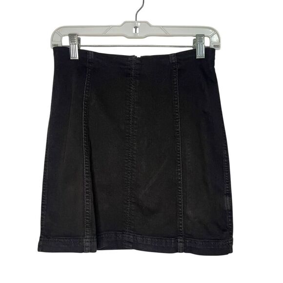 Free People Women’s 6 Modern Femme Denim Jean Skirt Black Stretch Zip - Picture 2 of 5
